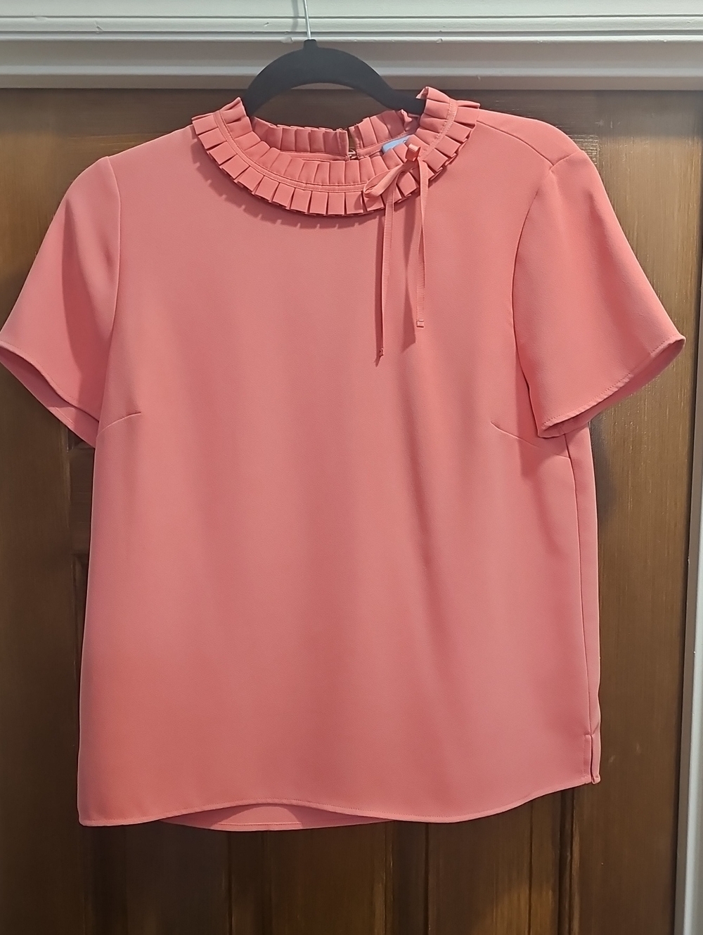 CeCe Coral Pink Pleated Ruffle Tie-Neck Blouse. Size S